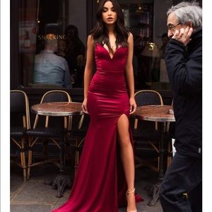Burgundy Gown - Perfect for Prom